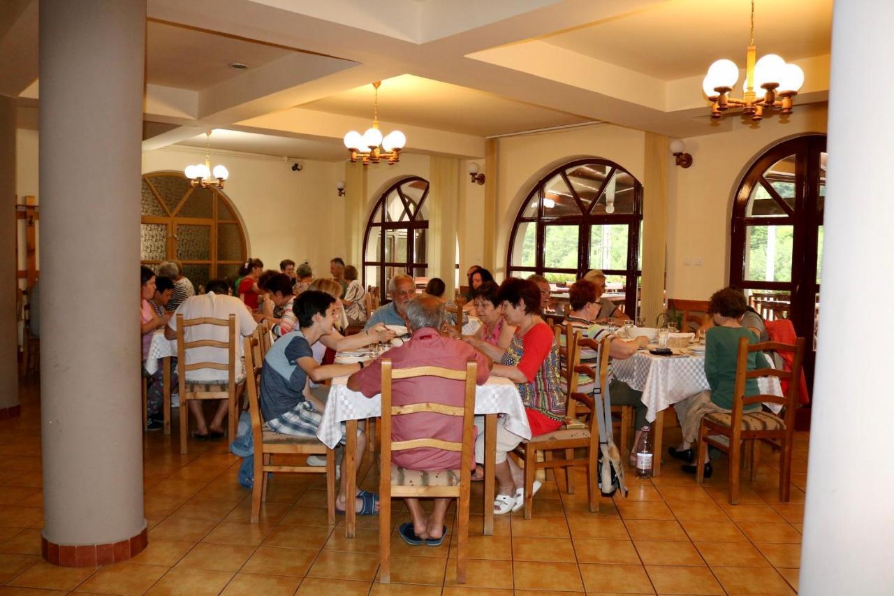 Pensiunea Forrás Panzió Corund  Exterior foto